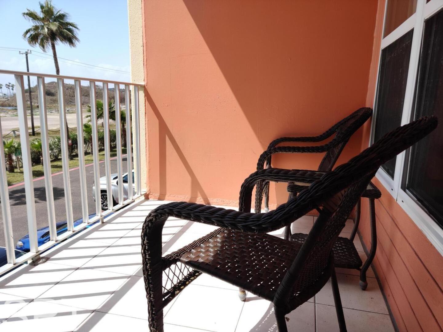 Beach Access Condo With Pool, Hot Tub Area & Bbq - Gulfview I - Unit 213 South Padre Island Eksteriør bilde