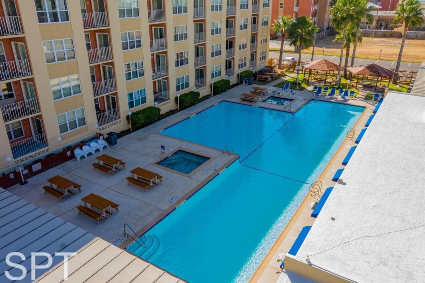 Beach Access Condo With Pool, Hot Tub Area & Bbq - Gulfview I - Unit 213 South Padre Island Eksteriør bilde